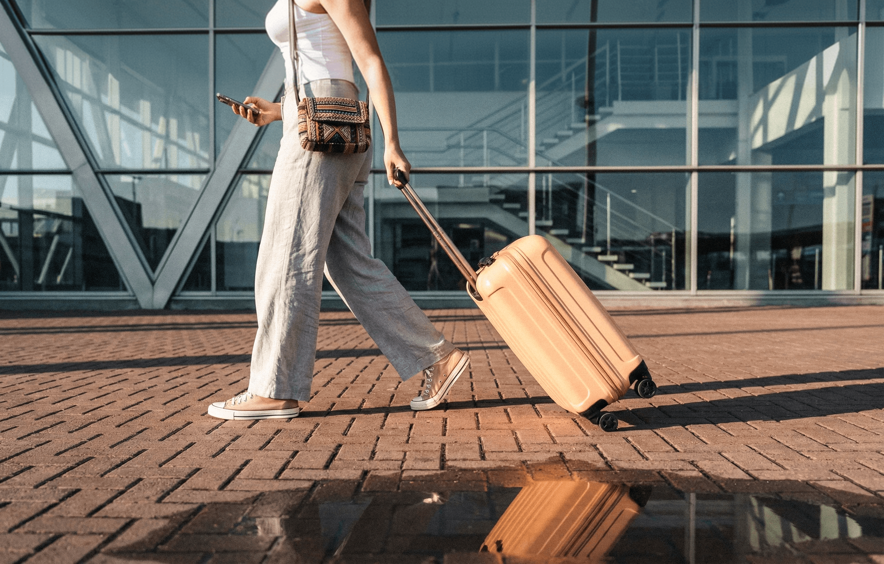 superalink-landing-hero-background